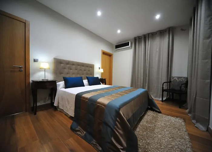 בית הארחה Casa Libelula - Serra Da Estrela קוביליה